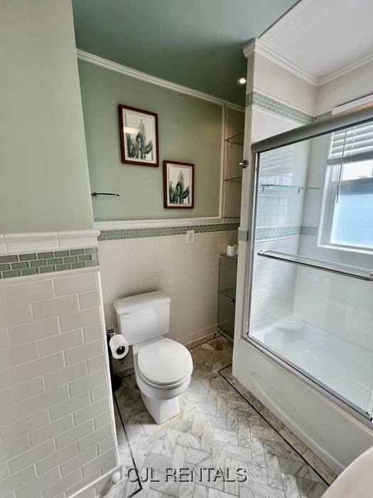 Apartment for rent at 20 Washington Ave #1, Waltham, MA 02453