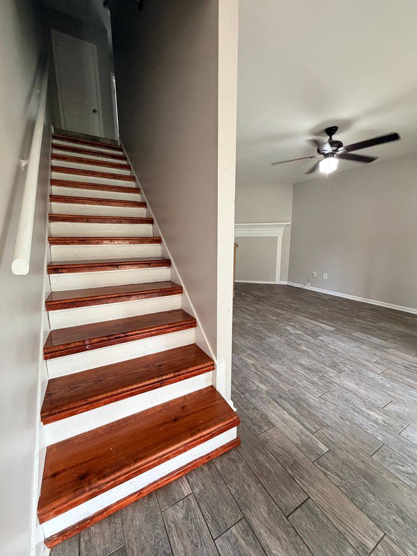 Apartment for rent at 8702 White Rock Lane, Little Rock, AR 72227