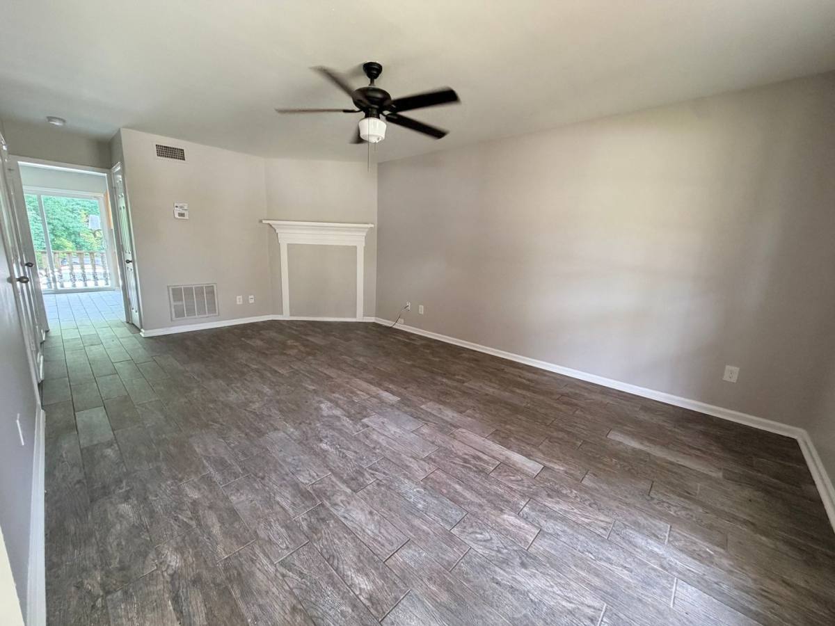 Apartment for rent at 8702 White Rock Lane, Little Rock, AR 72227
