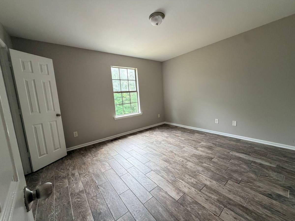 Apartment for rent at 8702 White Rock Lane, Little Rock, AR 72227