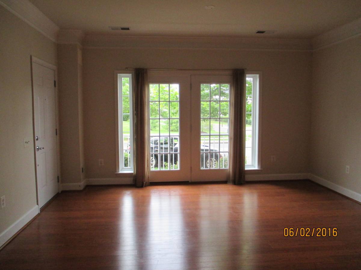 Townhouse for rent at 14784 Potomac Branch Dr, Woodbridge, VA 22191