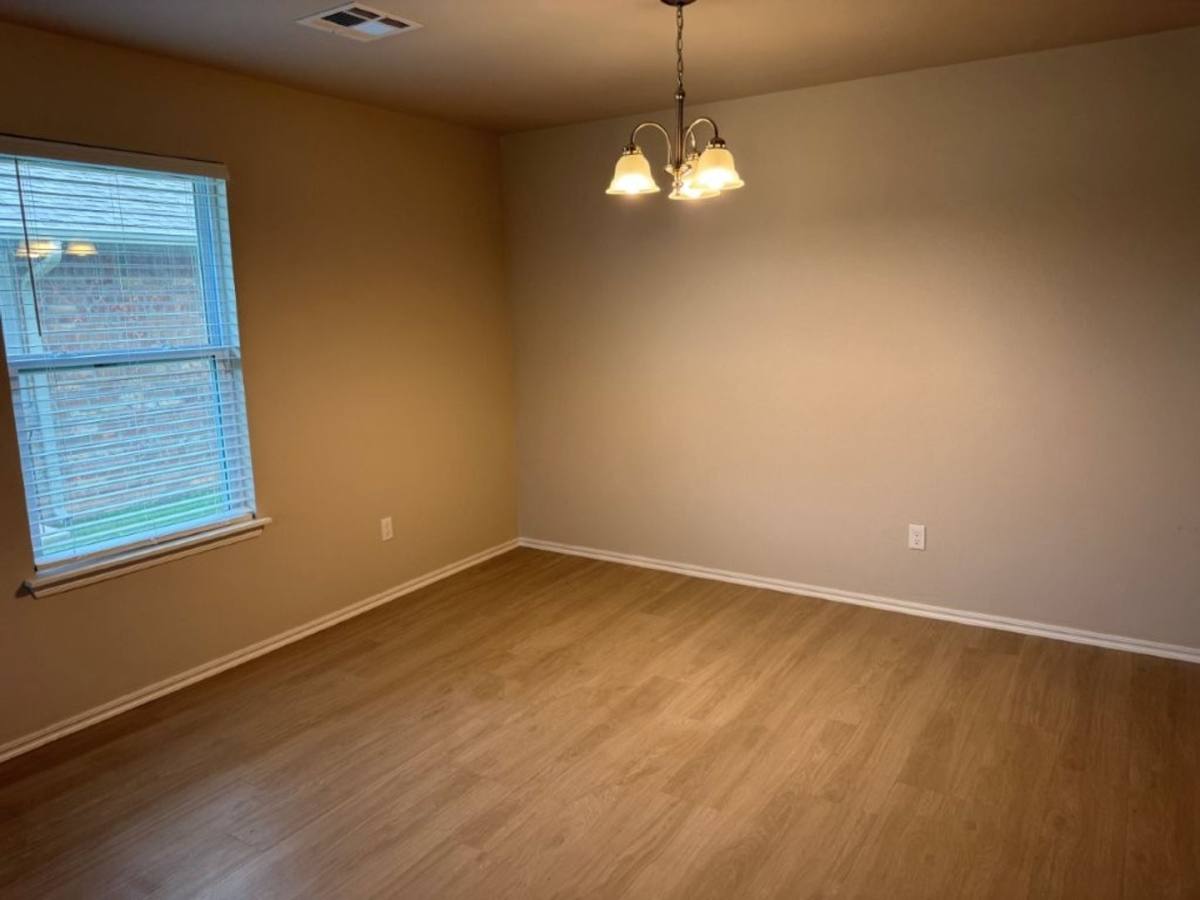 House for rent at 502 Parkhill Circle, Newcastle, OK 73065