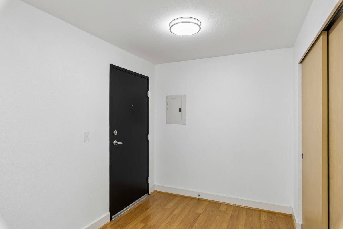 Condo for rent at 1620 Belmont Ave #125, Seattle, WA 98122