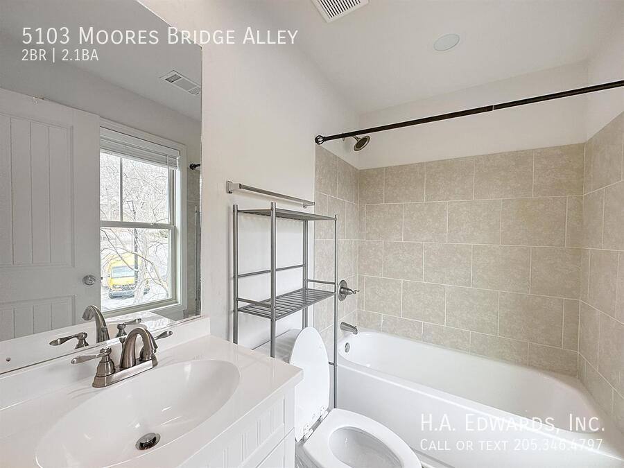 House for rent at 5103 Moores Bridge Alley, Northport, AL 35473