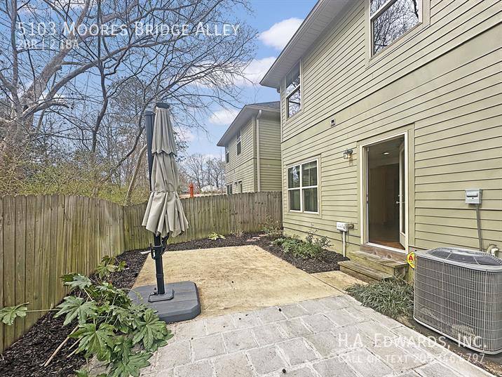 House for rent at 5103 Moores Bridge Alley, Northport, AL 35473