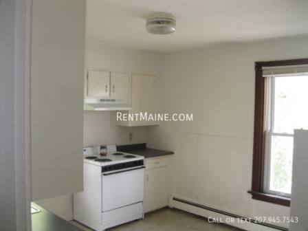 Apartment for rent at 699-701 Main St #2, Bangor, ME 04401