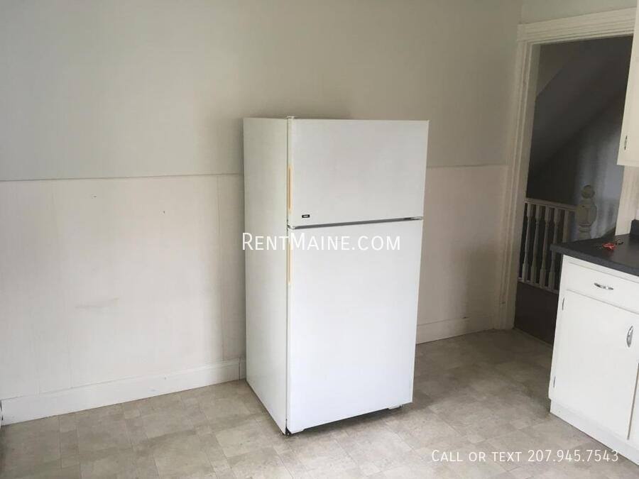 Apartment for rent at 699-701 Main St #2, Bangor, ME 04401