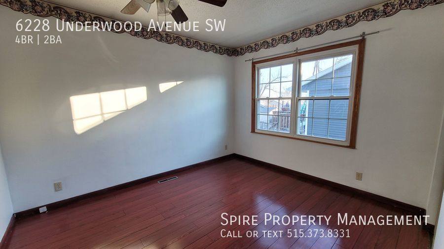 House for rent at 6228 Underwood Ave SW, Cedar Rapids, IA 52404