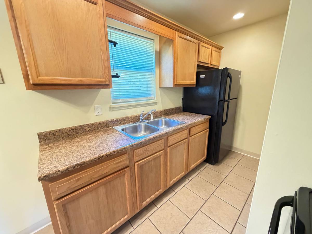 Apartment for rent at 9407 La Grange Rd, Louisville, KY 40242