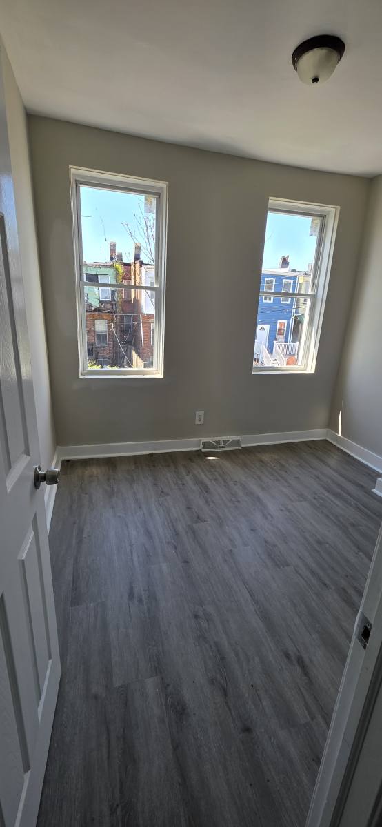 Townhouse for rent at 1722 N Monroe St, Baltimore, MD 21217