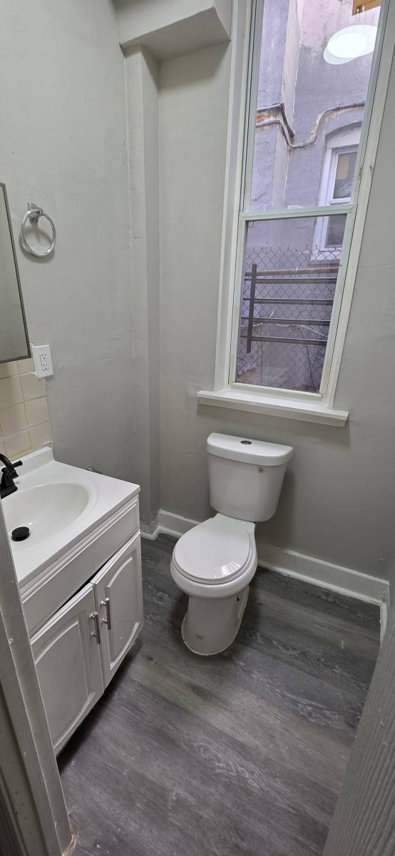 Townhouse for rent at 1722 N Monroe St, Baltimore, MD 21217
