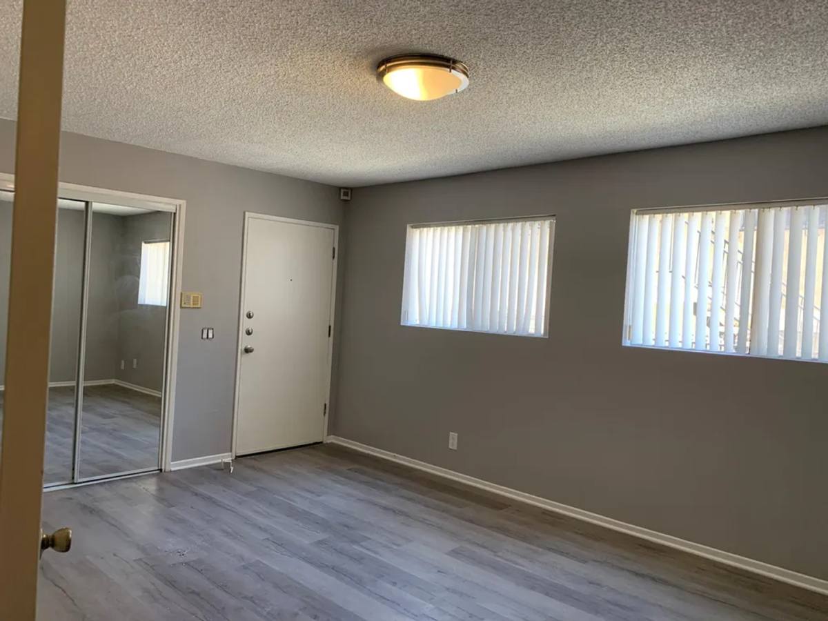 Apartment for rent at 827 Glendale Blvd, Los Angeles, CA 90026