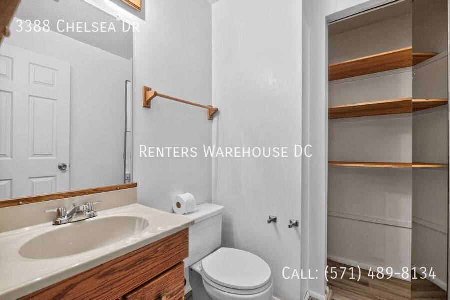 House for rent at 3388 Chelsea Dr, Woodbridge, VA 22192