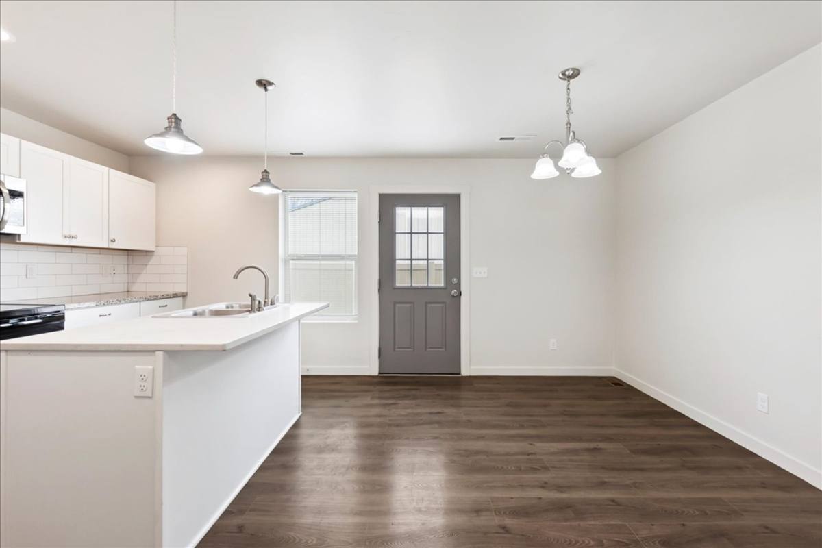 Apartment for rent at 114, 116 & 130 Ravenna Lane, Nampa, ID 83687