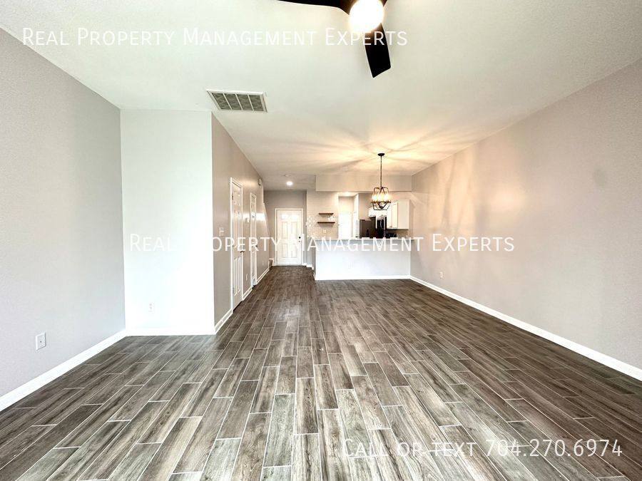 Townhouse for rent at 1318 Anthem Court, Charlotte, NC 28205