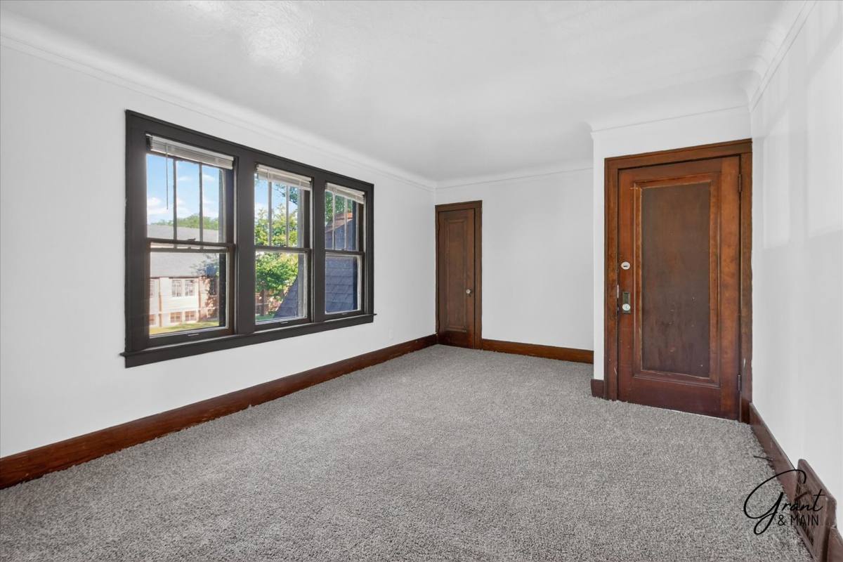 Apartment for rent at 18732 Salem St, Detroit, MI 48219