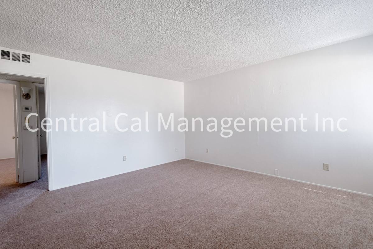 Apartment for rent at 6208 Stine Rd, Bakersfield, CA 93313