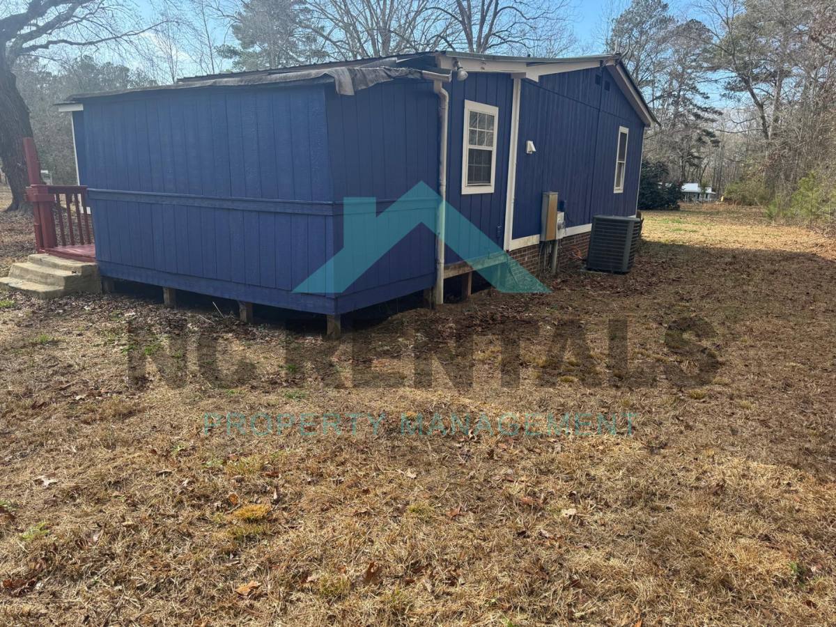 House for rent at 919 Clarence McKeithan Rd, Sanford, NC 27330