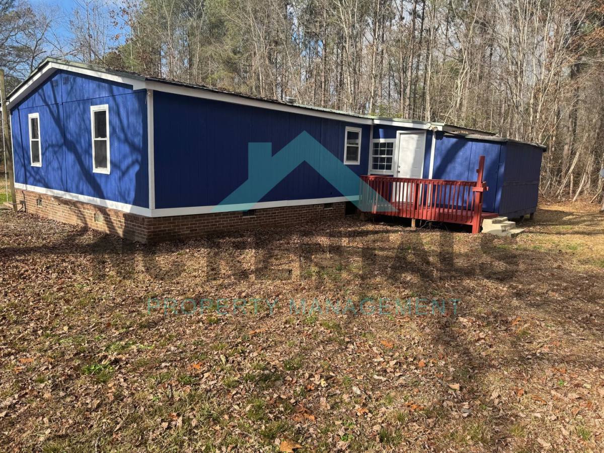 House for rent at 919 Clarence McKeithan Rd, Sanford, NC 27330