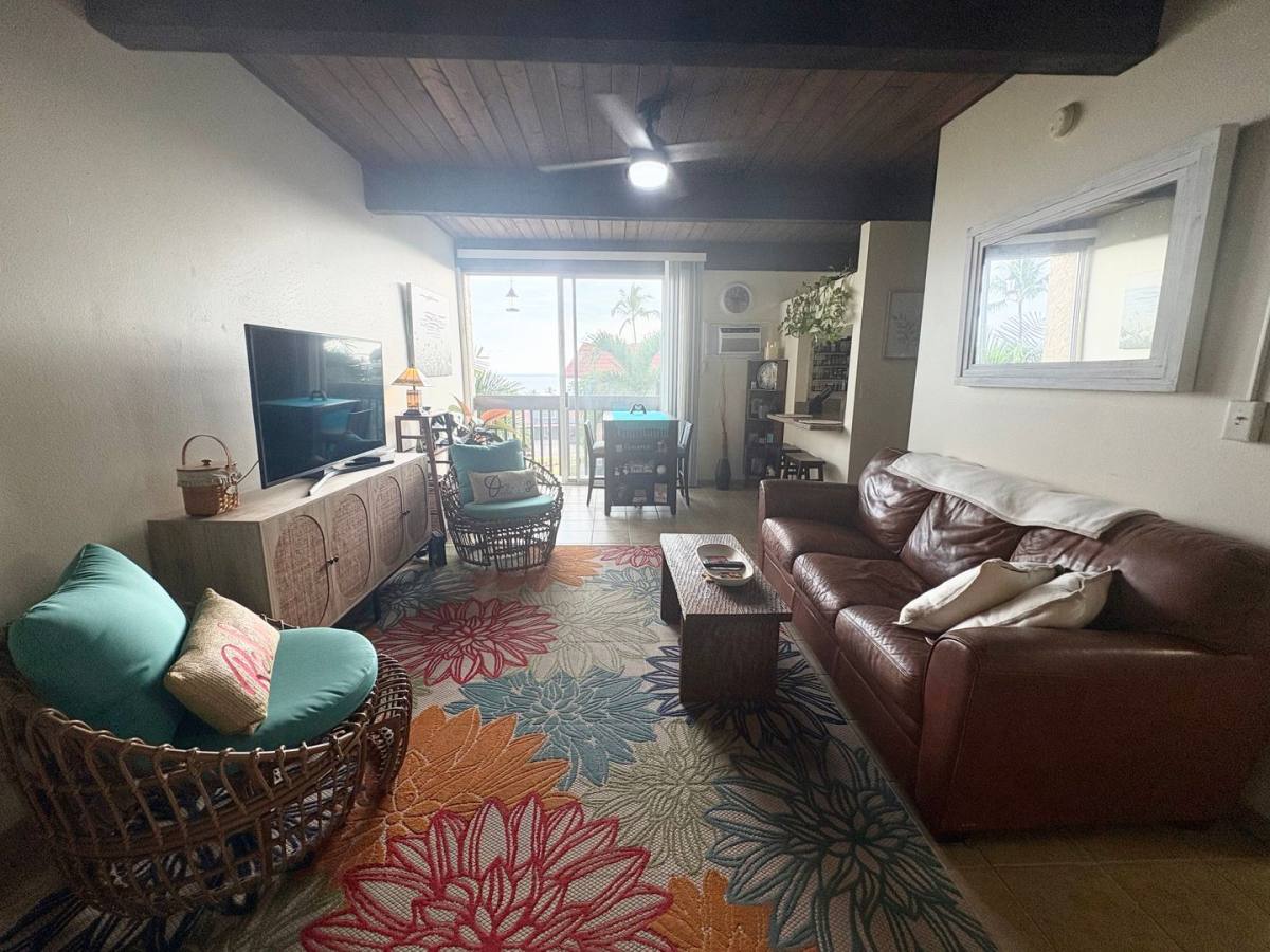 Condo for rent at 75-5873 Walua Rd, Kailua Kona, HI 96740