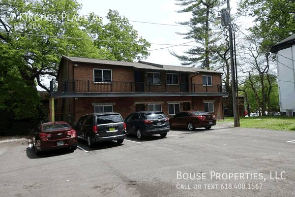 Apartment for rent at 7 Kircher Place #1, Belleville, IL 62220