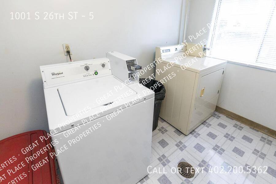 Apartment for rent at 1001 S 26th St #5, Lincoln, NE 68510