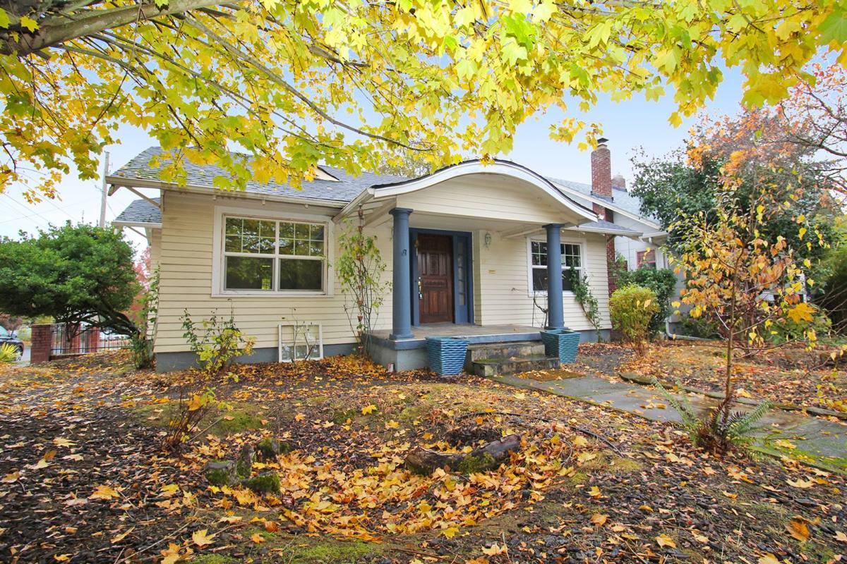 Apartment for rent at 141 NE Bryant St, Portland, OR 97211