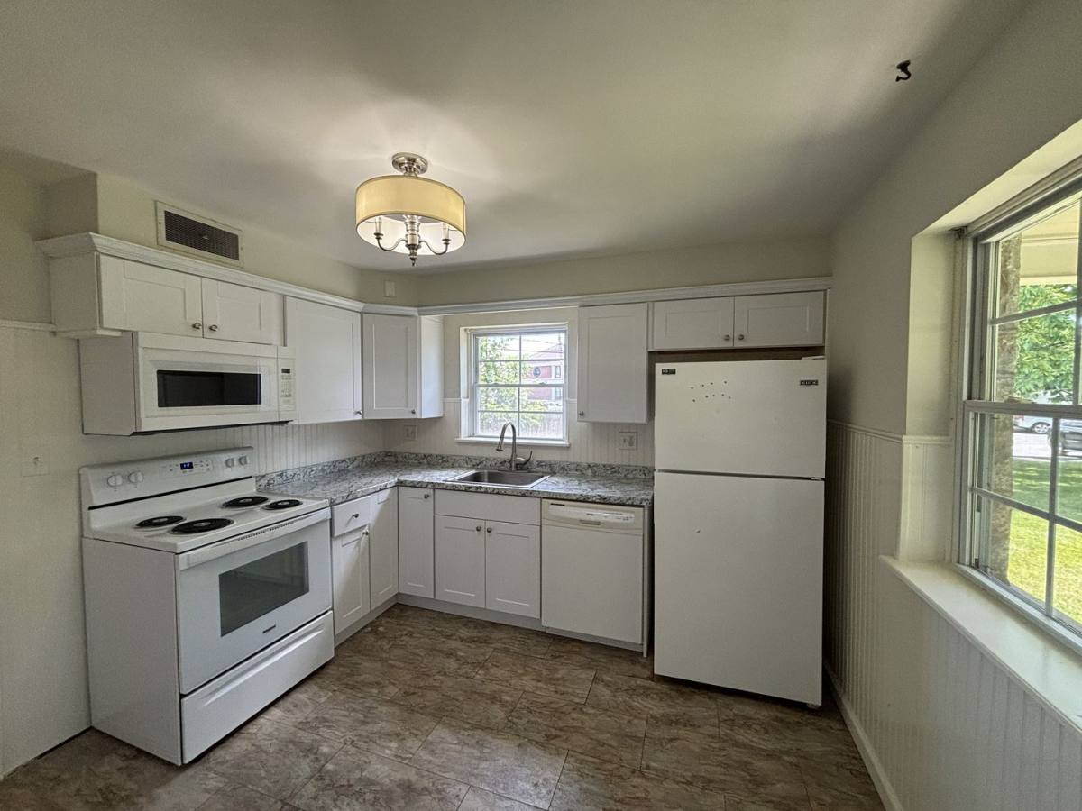 House for rent at 22 Macungie Ave, Emmaus, PA 18049