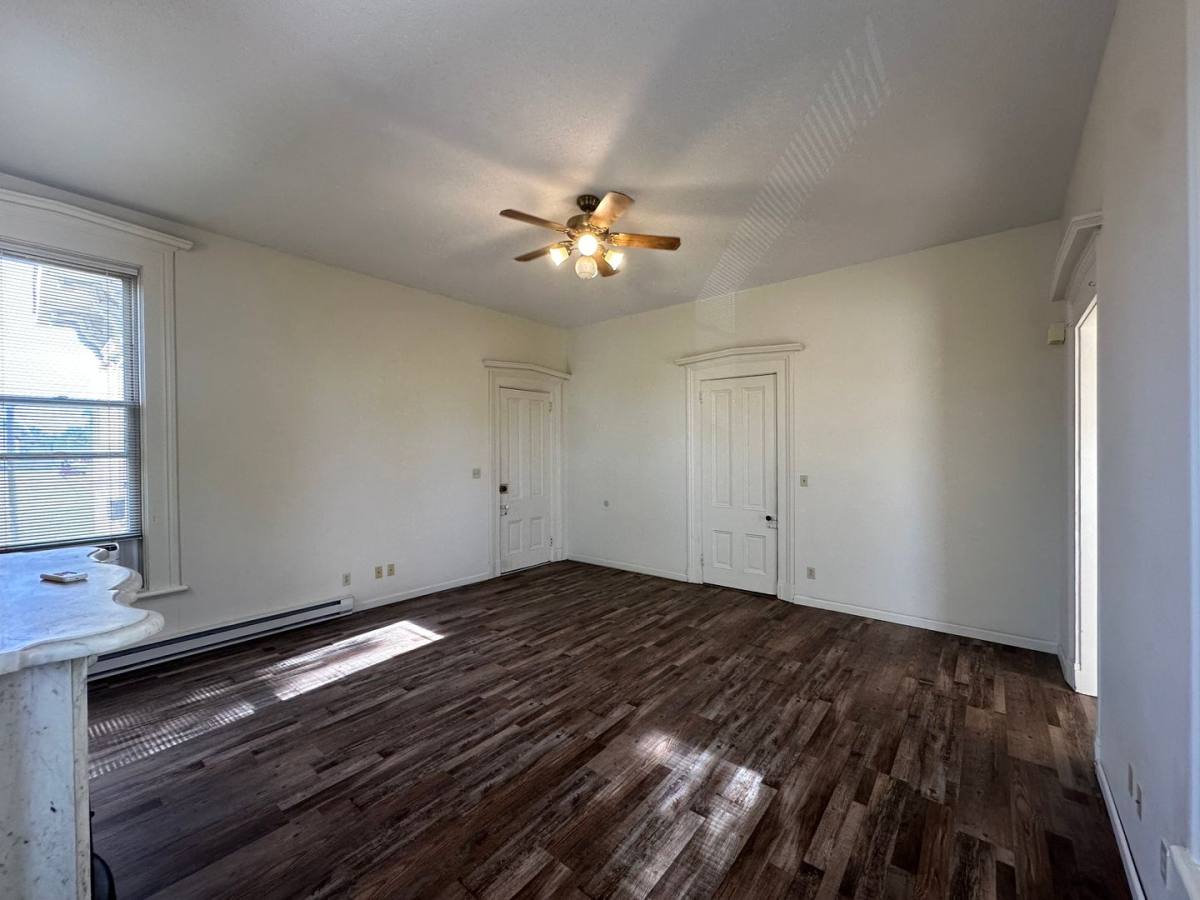 Apartment for rent at 226 N 14th St, Quincy, IL 62301