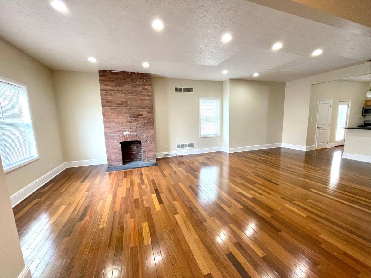 House for rent at 323 Augusta St, Pittsburgh, PA 15211