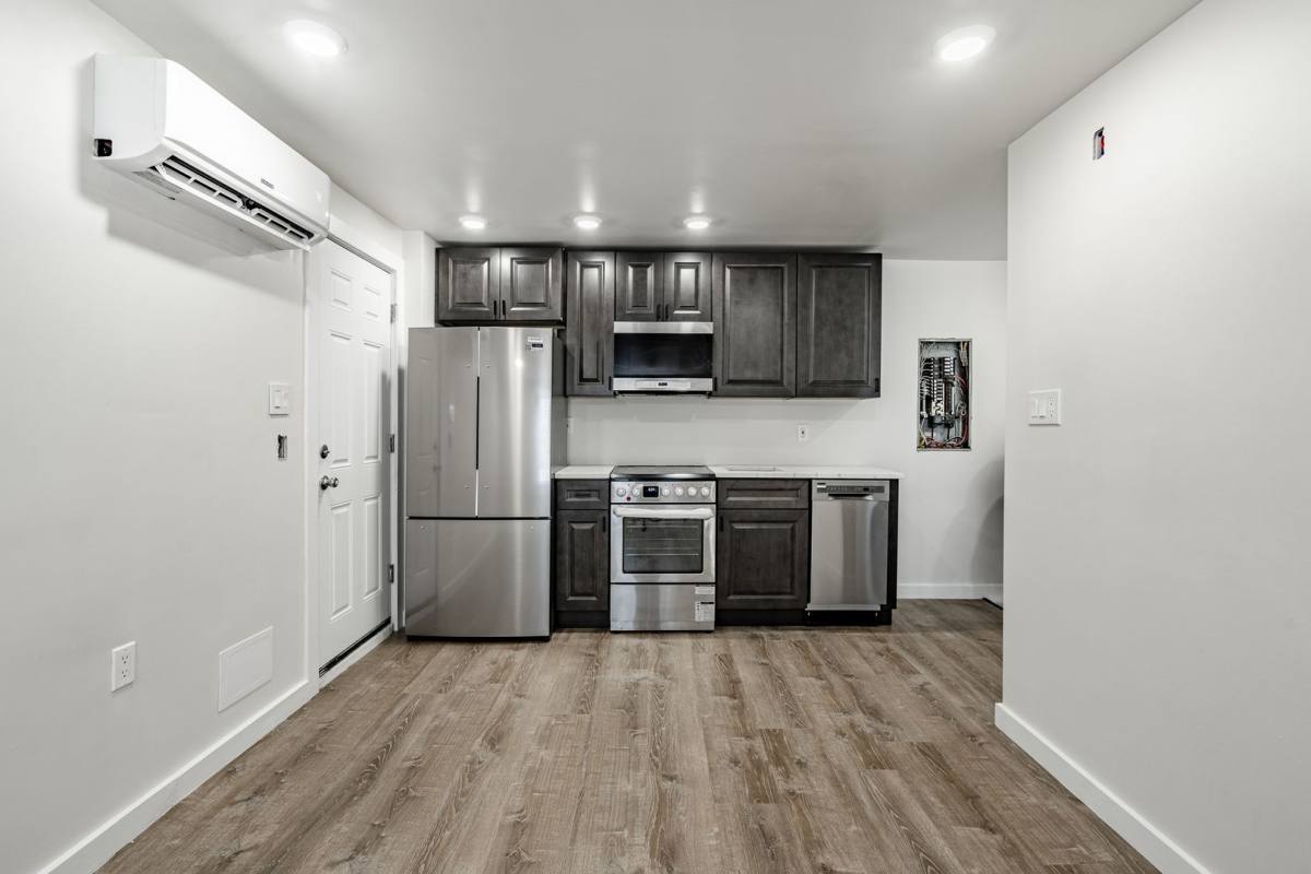 Apartment for rent at 324-326 Darby Rd #3R, Havertown, PA 19083