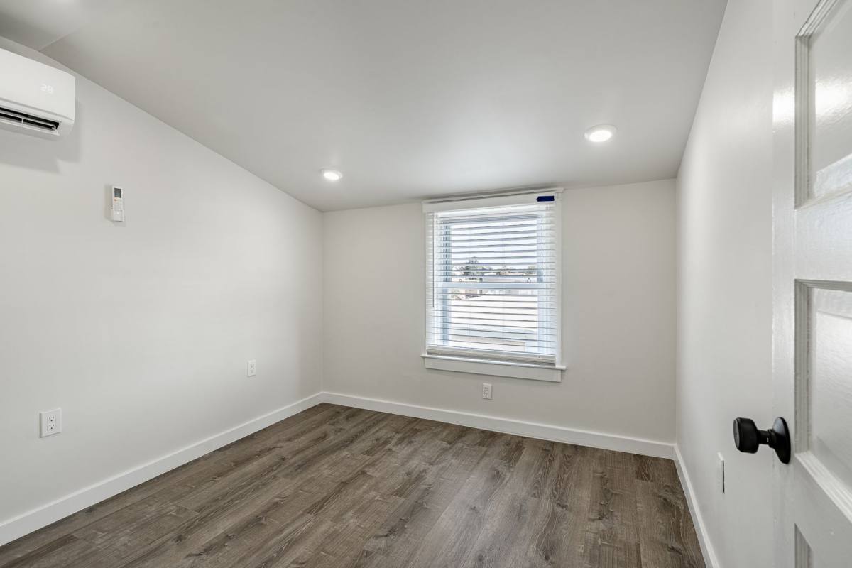 Apartment for rent at 324-326 Darby Rd #3R, Havertown, PA 19083