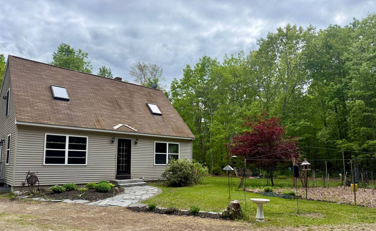 House for rent at 7 Gollum's Way, Windham, ME 04062