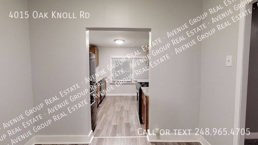 House for rent at 4015 Oak Knoll Rd, Waterford, MI 48328