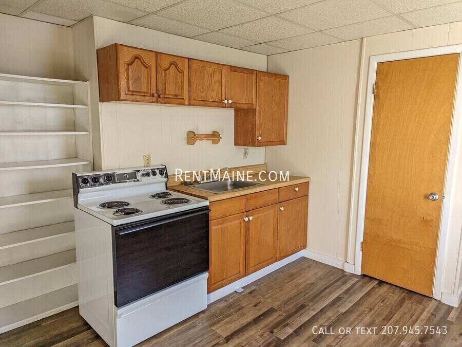 Apartment for rent at 236 York St #1, Bangor, ME 04401