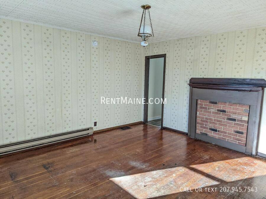 Apartment for rent at 236 York St #1, Bangor, ME 04401