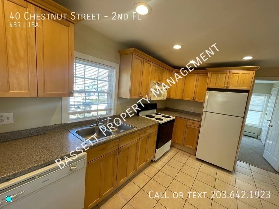 Apartment for rent at 40 Chestnut St - 2nd Floor, Middletown, CT 06457