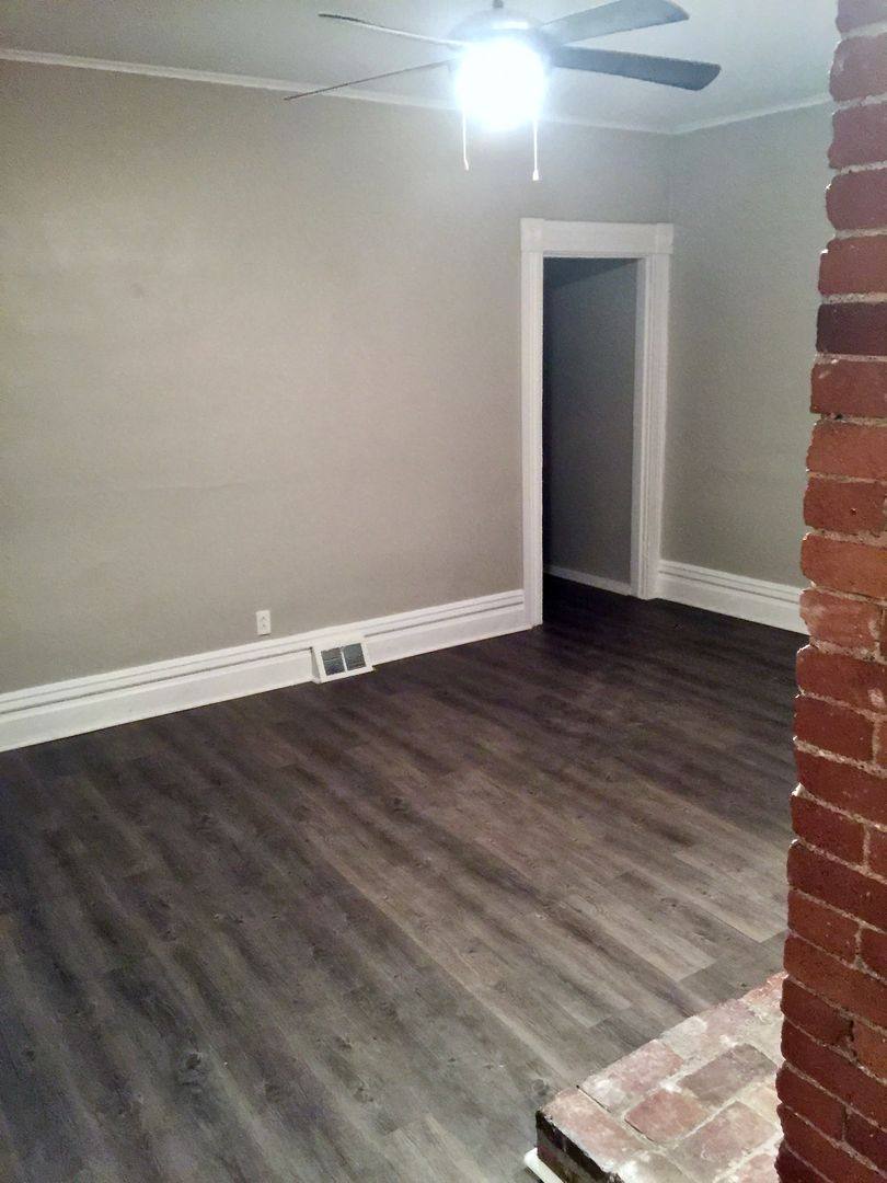 Apartment for rent at 114 Kearsarge St, Pittsburgh, PA 15211
