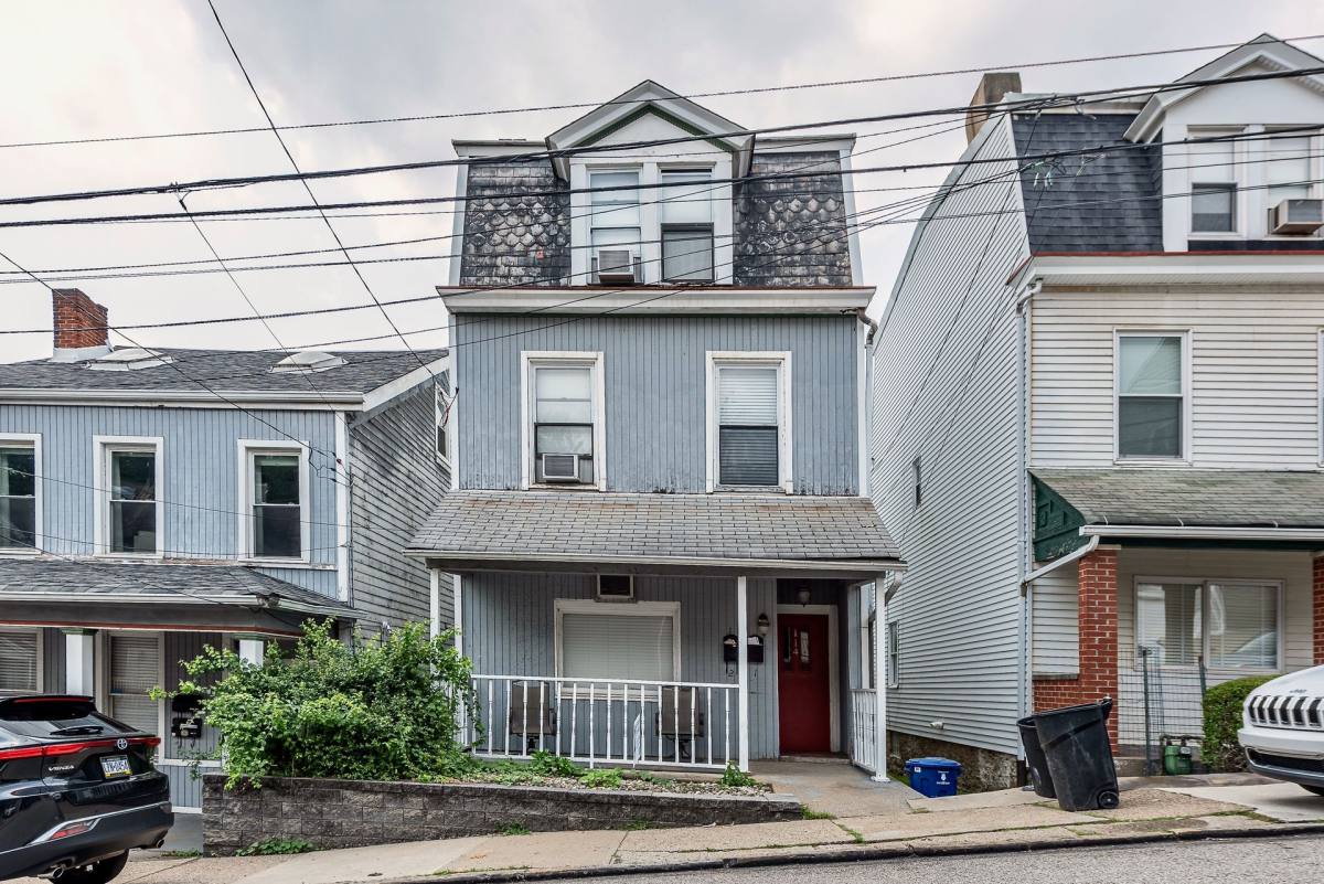 Apartment for rent at 114 Kearsarge St, Pittsburgh, PA 15211