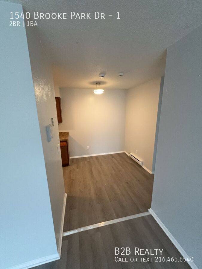 Apartment for rent at 1540 Brooke Park Dr #1, Toledo, OH 43612