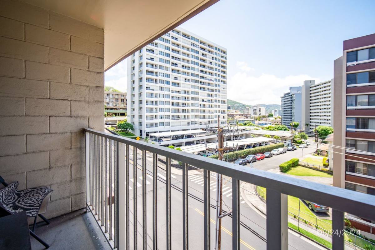 Apartment for rent at 1440 Ward Ave, Honolulu, HI 96822