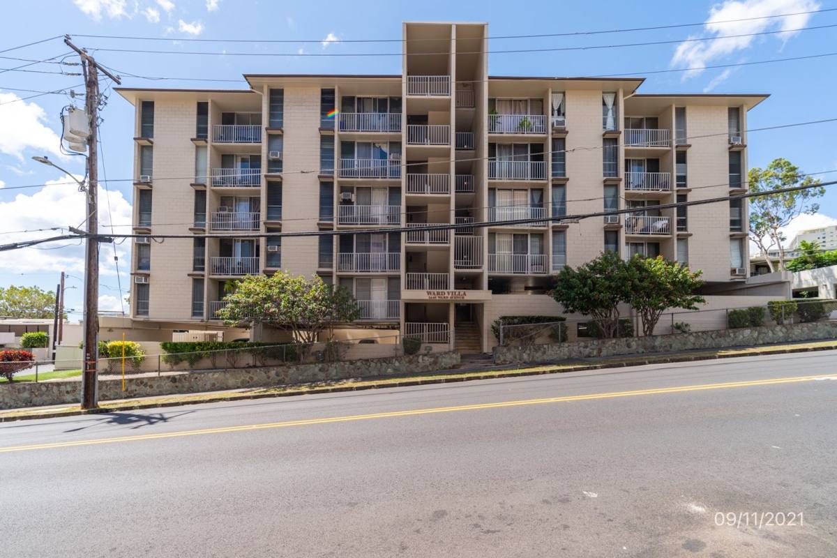 Apartment for rent at 1440 Ward Ave, Honolulu, HI 96822