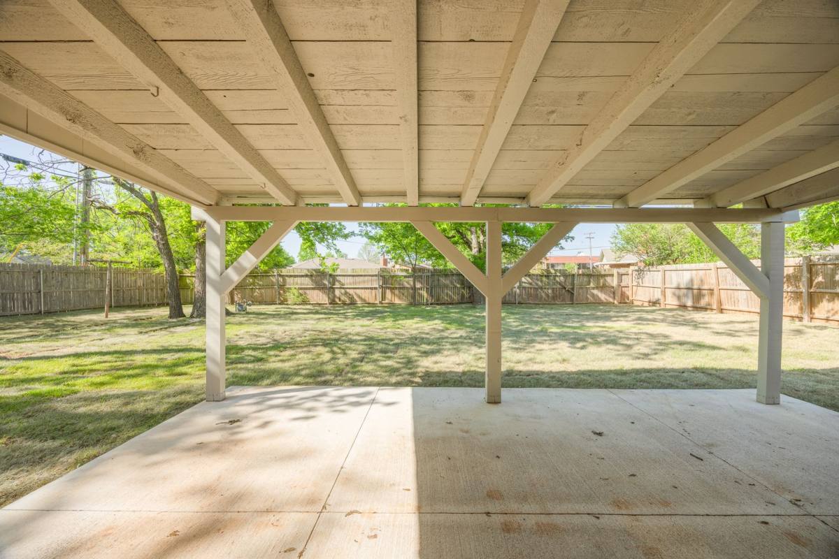 House for rent at 2716 Carlton Way, Oklahoma City, OK 73120