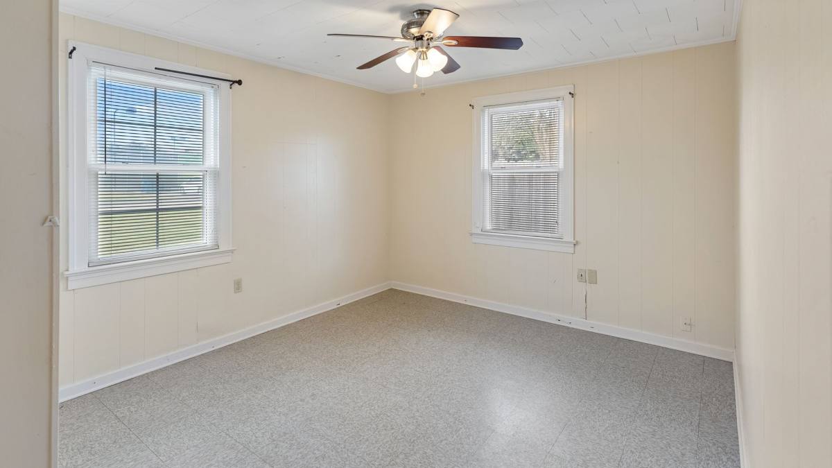 House for rent at 631 Michigan Ave, Port Allen, LA 70767