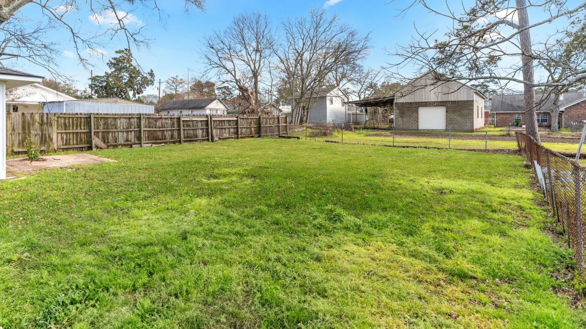 House for rent at 631 Michigan Ave, Port Allen, LA 70767