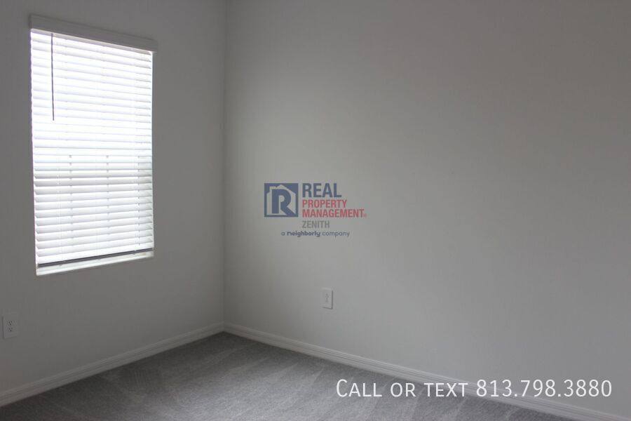 Townhouse for rent at 10821 Fowlers Bluff Court, Tampa, FL 33647