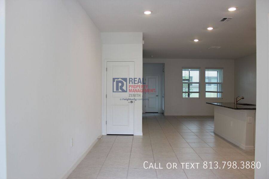 Townhouse for rent at 10821 Fowlers Bluff Court, Tampa, FL 33647