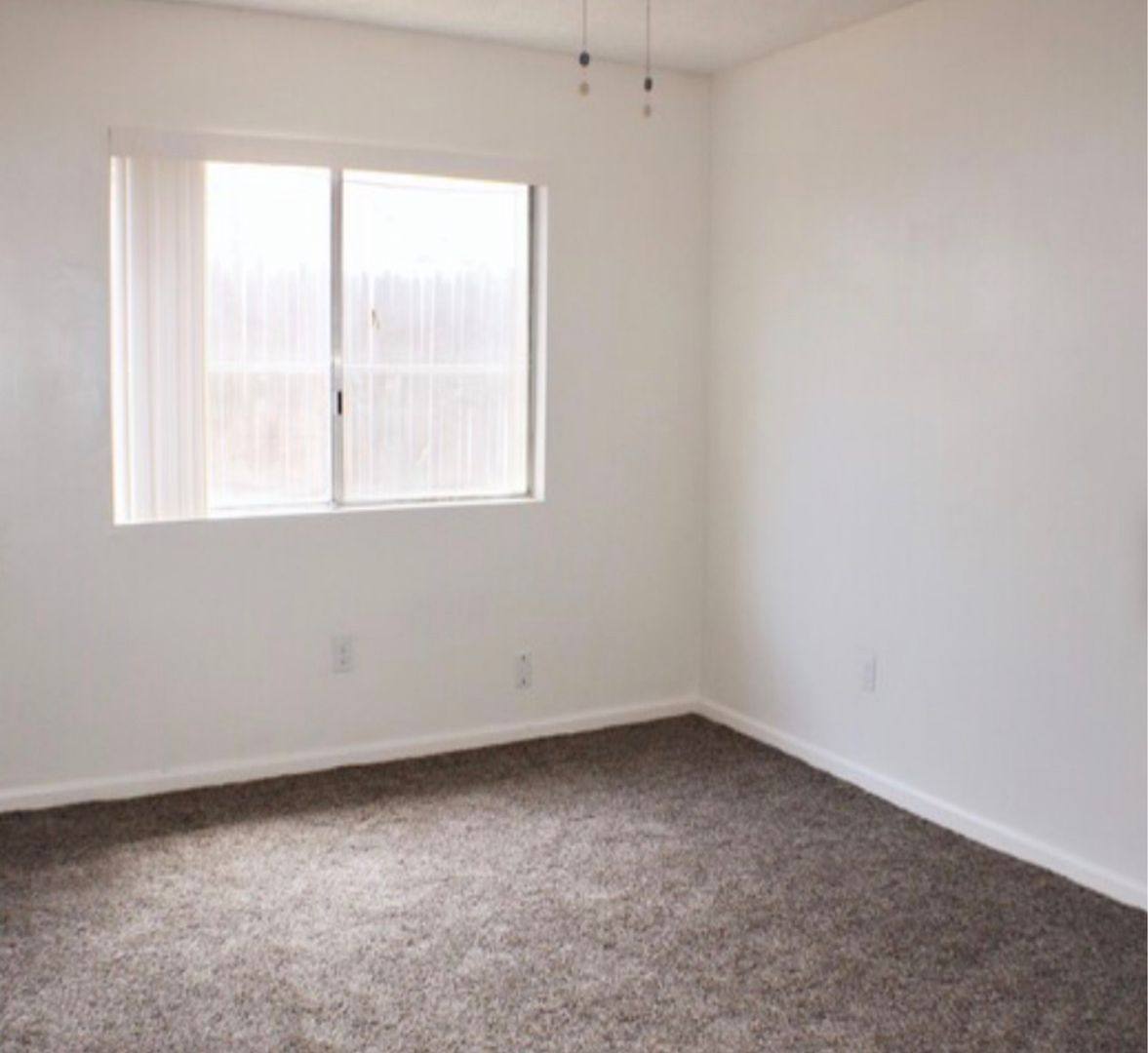 Apartment for rent at 529 Knotts St, Bakersfield, CA 93305