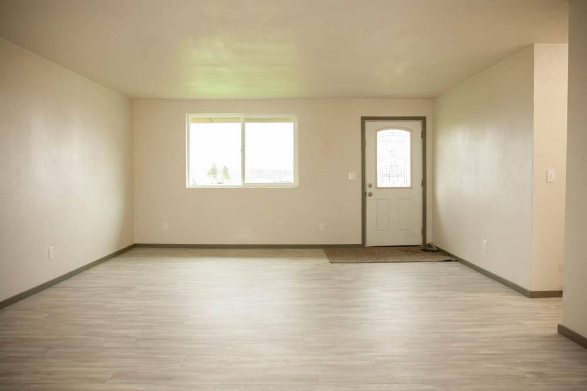 House for rent at 31679 Klamath St, Bonanza, OR 97623