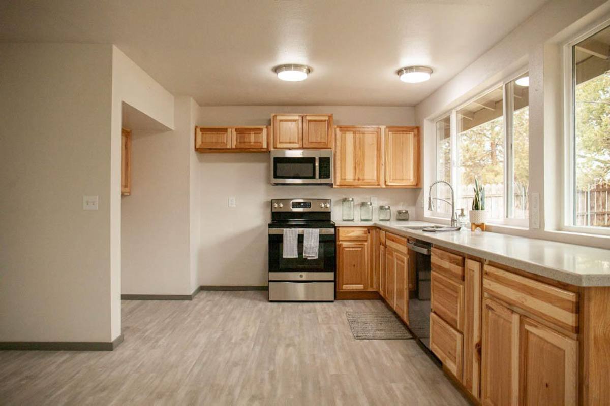 House for rent at 31679 Klamath St, Bonanza, OR 97623